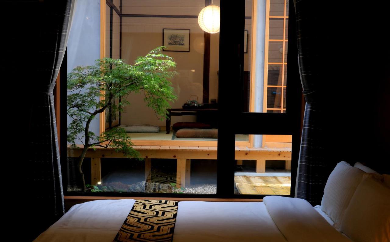 Hotel Traveling Bridge Nijojo Kioto Zewnętrze zdjęcie