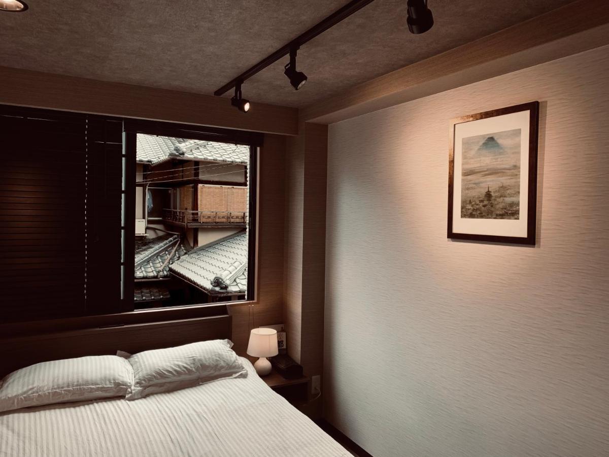 Hotel Traveling Bridge Nijojo Kioto Zewnętrze zdjęcie